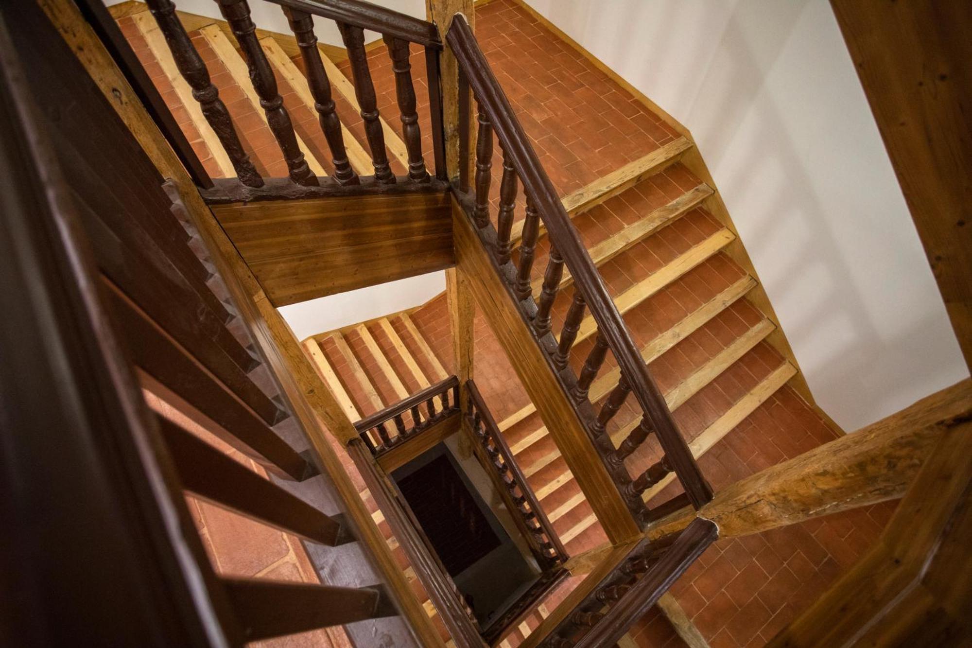 El Capricho De Claudia_ Apartamentos Burgos Catedral Zewnętrze zdjęcie